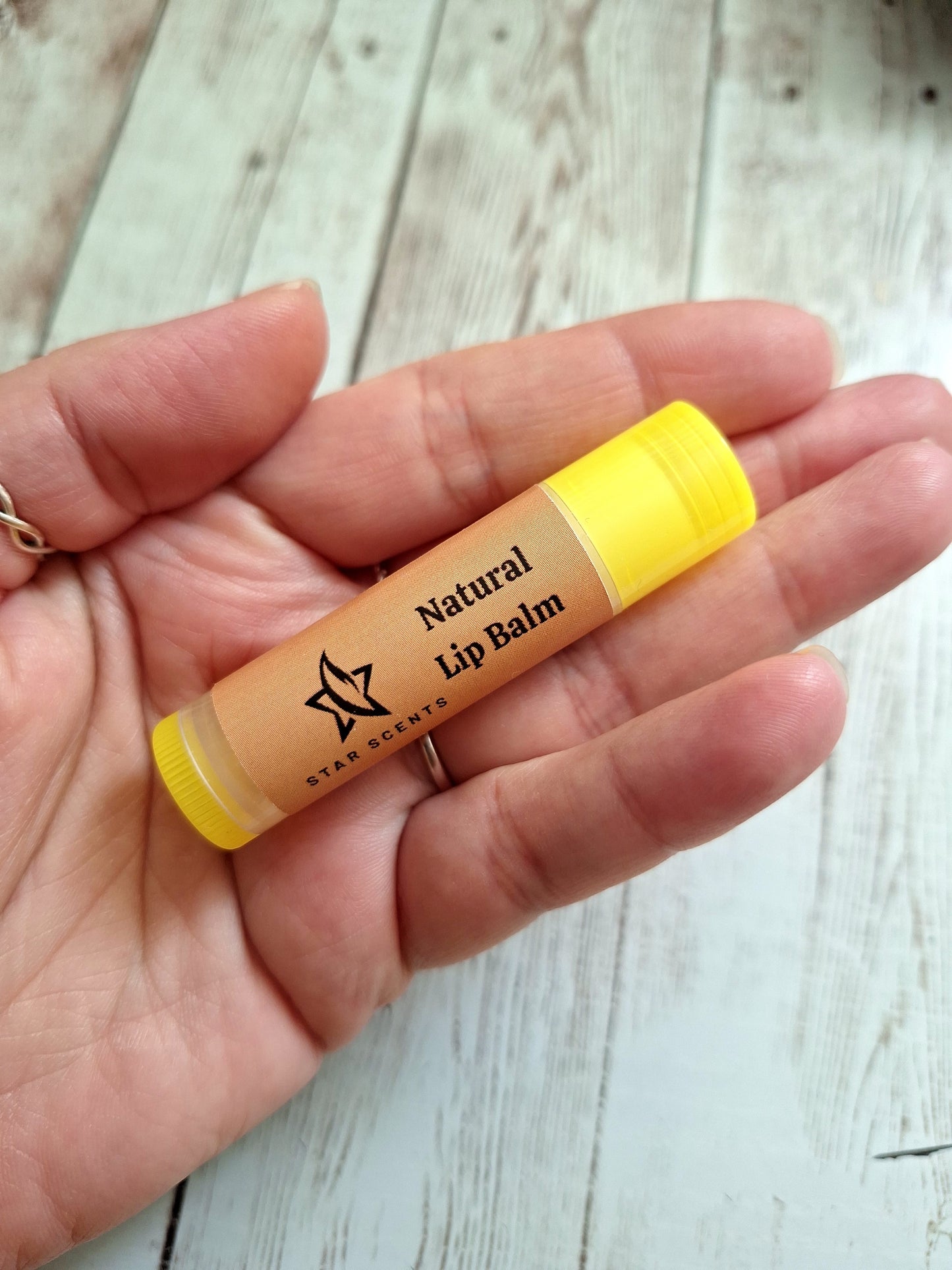 Natural lip balms | Unflavoured lip balms | Uncoloured lip balms | Highly moisturising | Cruelty free | Recyclable tubes
