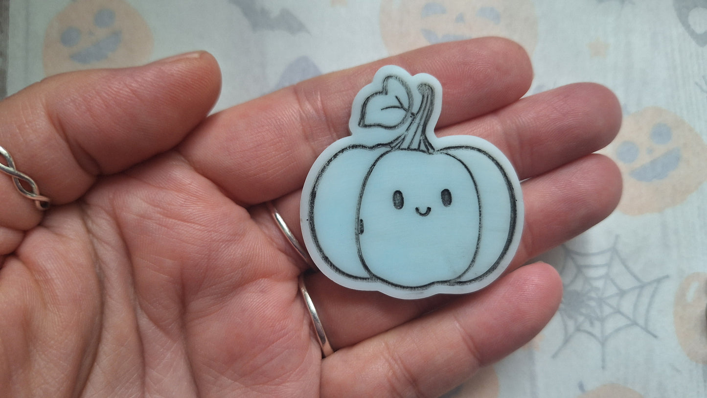 Halloween character soy wax melts | Glow in the Dark melts | Cute wax melts | Spooky season home fragrance