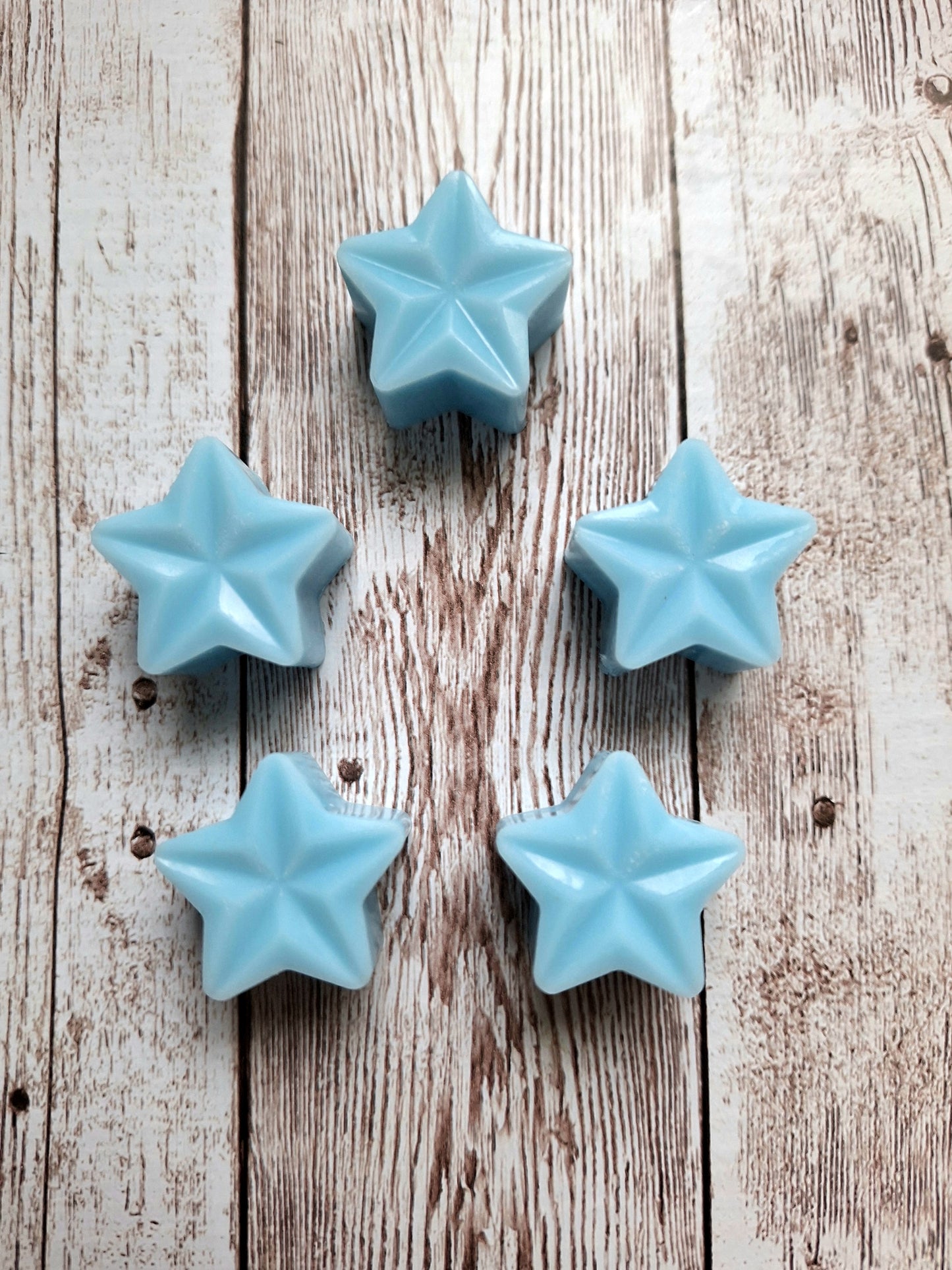 Rain highly scented soy wax melts | Vegan | Eco-Friendly | Cruelty free | Plastic free packaging | Highly fragranced | Eco soy wax