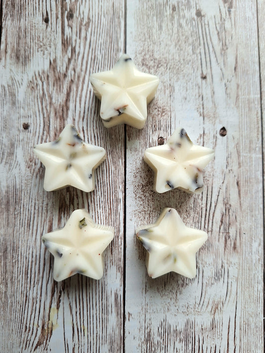 Lavender highly scented soy wax melts | Botanical melts | Vegan | Eco-Friendly | Cruelty free | Plastic free packaging | Highly fragranced