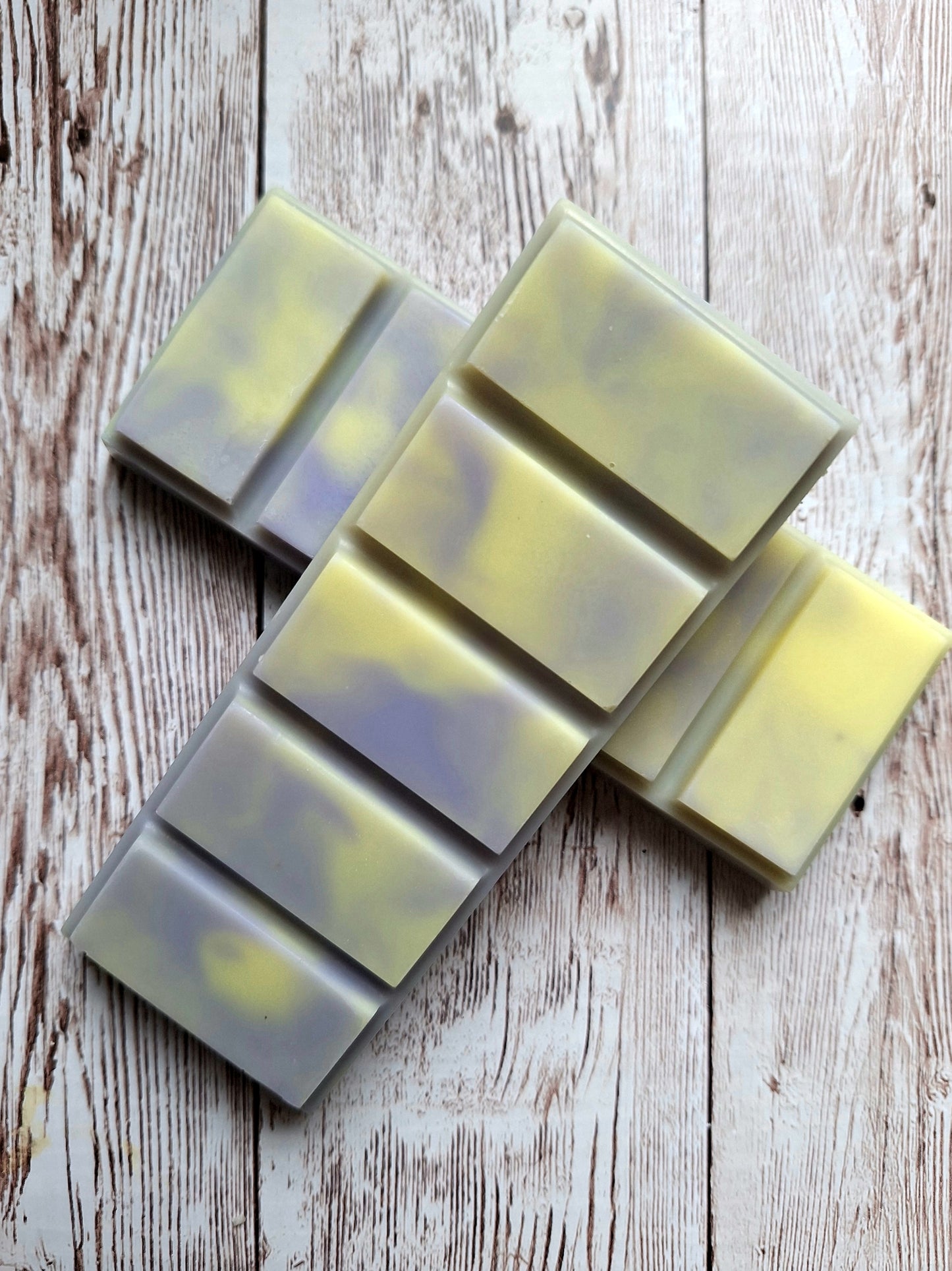 Lemon Lavender highly scented soy wax melts | Vegan | Eco-Friendly | Cruelty free | Plastic free packaging | Highly fragranced | Eco soy wax