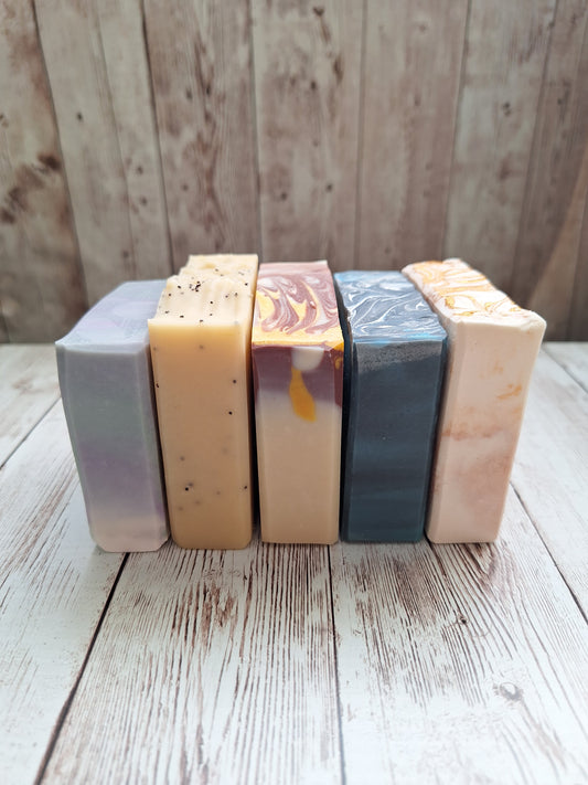 Handmade natural soap bars | Cold process soap | No palm soap | Cruelty-free | Plastic-free | Various fragrances | Small batch soap