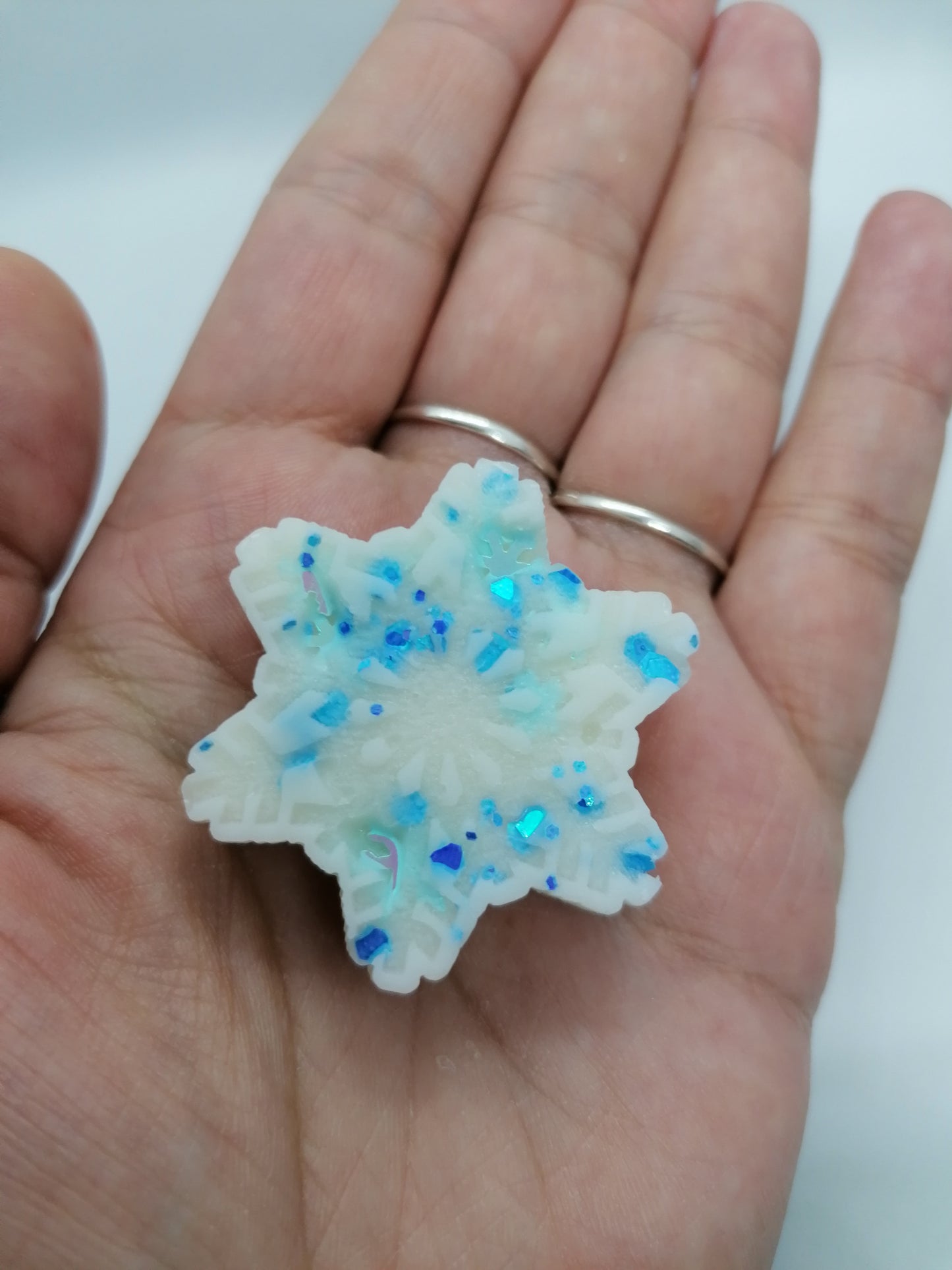 Christmas Snowflakes soy wax melts | Festive scented wax melts | Secret Santa gift | Stocking filler | Highly fragranced | Eco Friendly