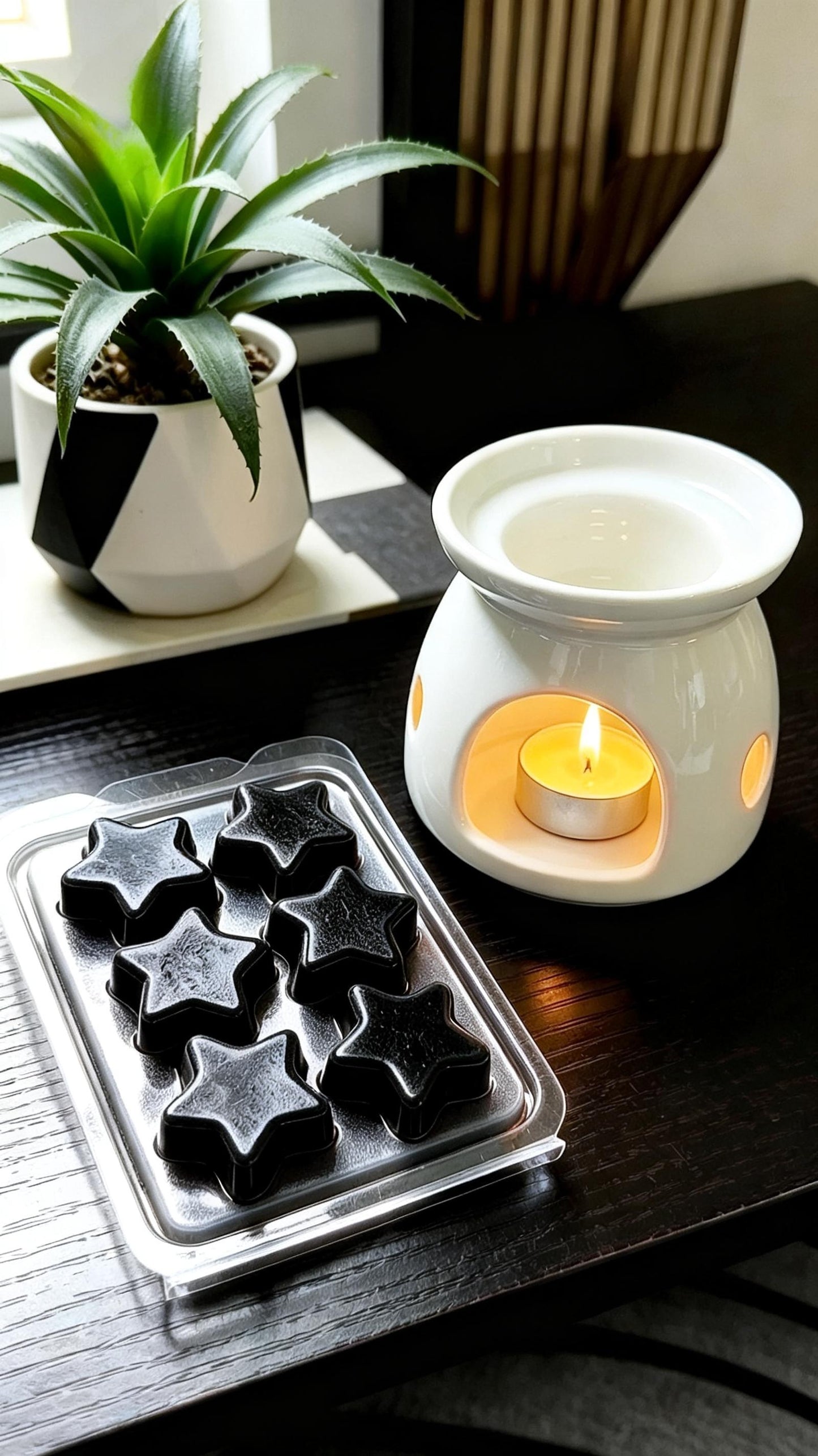 Black Oud & Cardamom Soy Wax Melts | Highly Scented Home Fragrance | 100% Soy Wax | Long Lasting | Vegan | Cruelty-Free