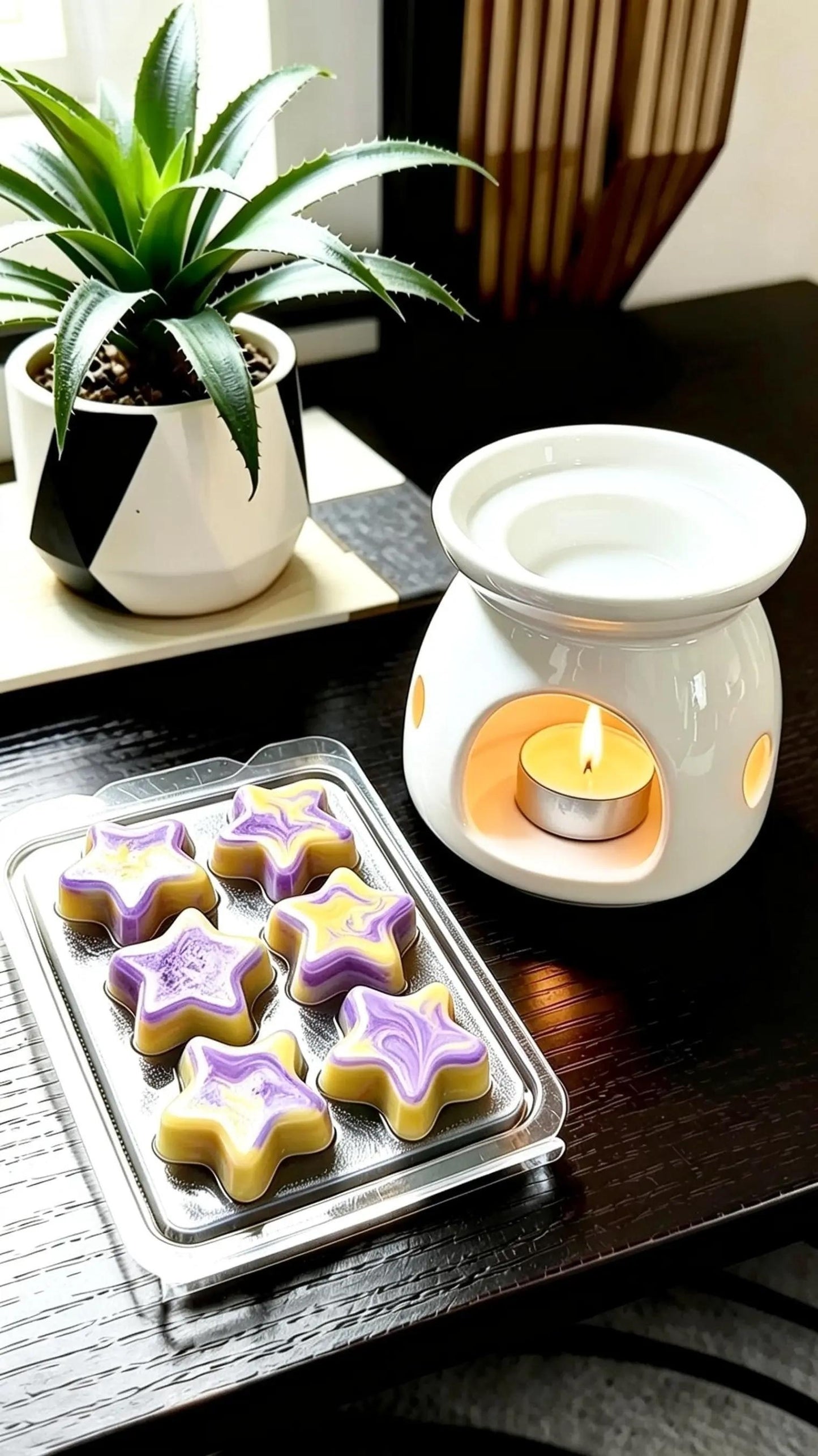 Lemon Lavender Soy Wax Melts | Highly Scented Home Fragrance | 100% Soy Wax | Long Lasting | Vegan | Cruelty-Free