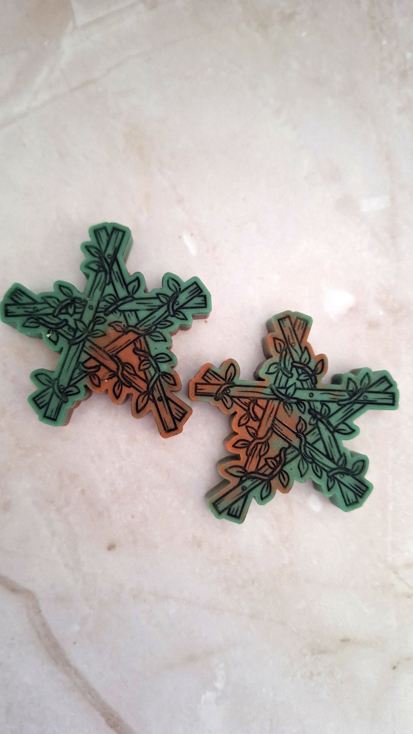 Wicker Pentagram Highly Scented Soy Wax Melt | Vegan | Eco-Friendly | Cruelty-Free | Recyclable Packaging | Highly Fragranced | Eco Soy Wax