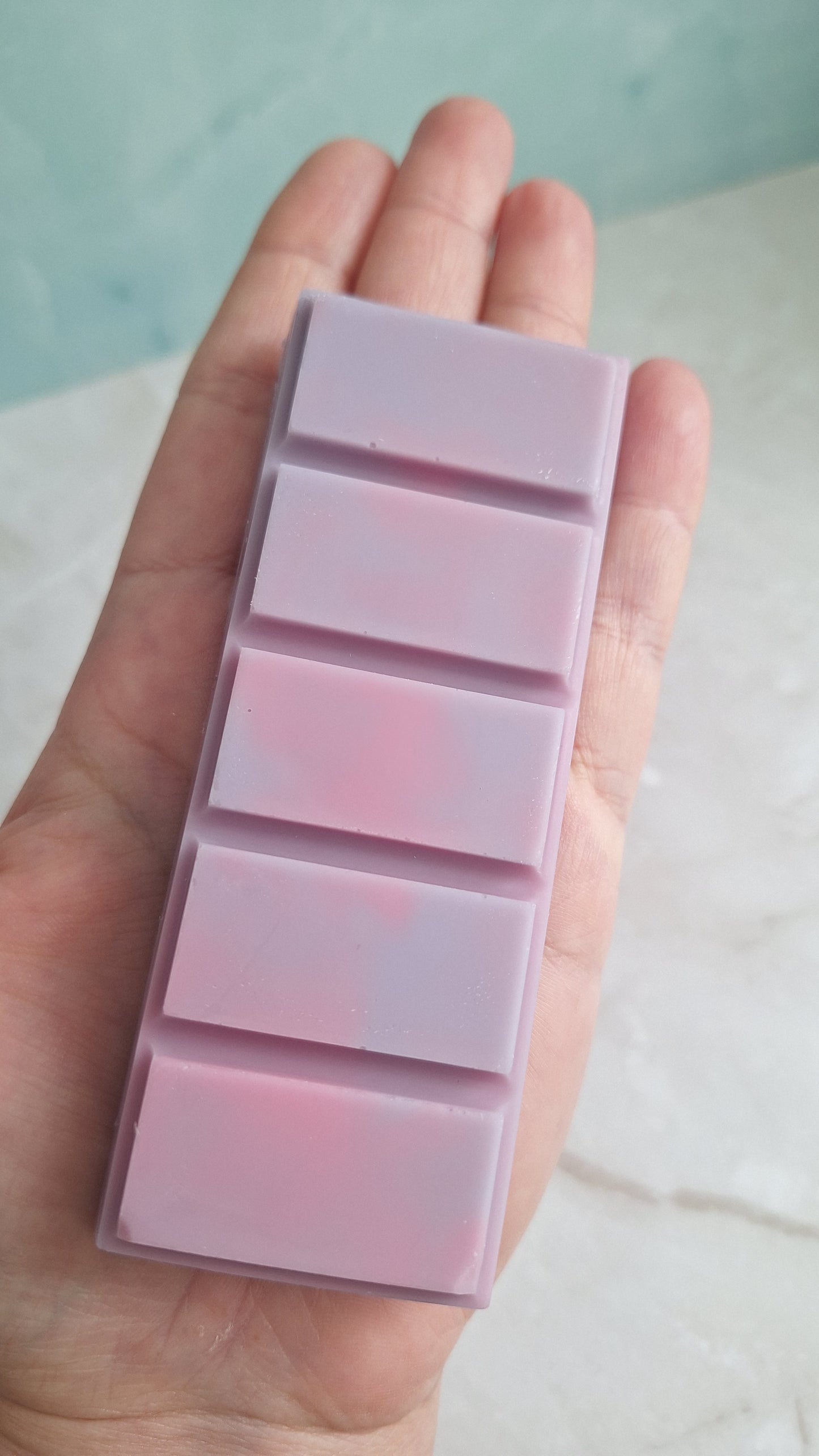 Rose & Blueberry highly scented soy wax melts | Vegan | Eco-Friendly | Cruelty free | Plastic free packaging | Highly fragranced | Eco Soy wax
