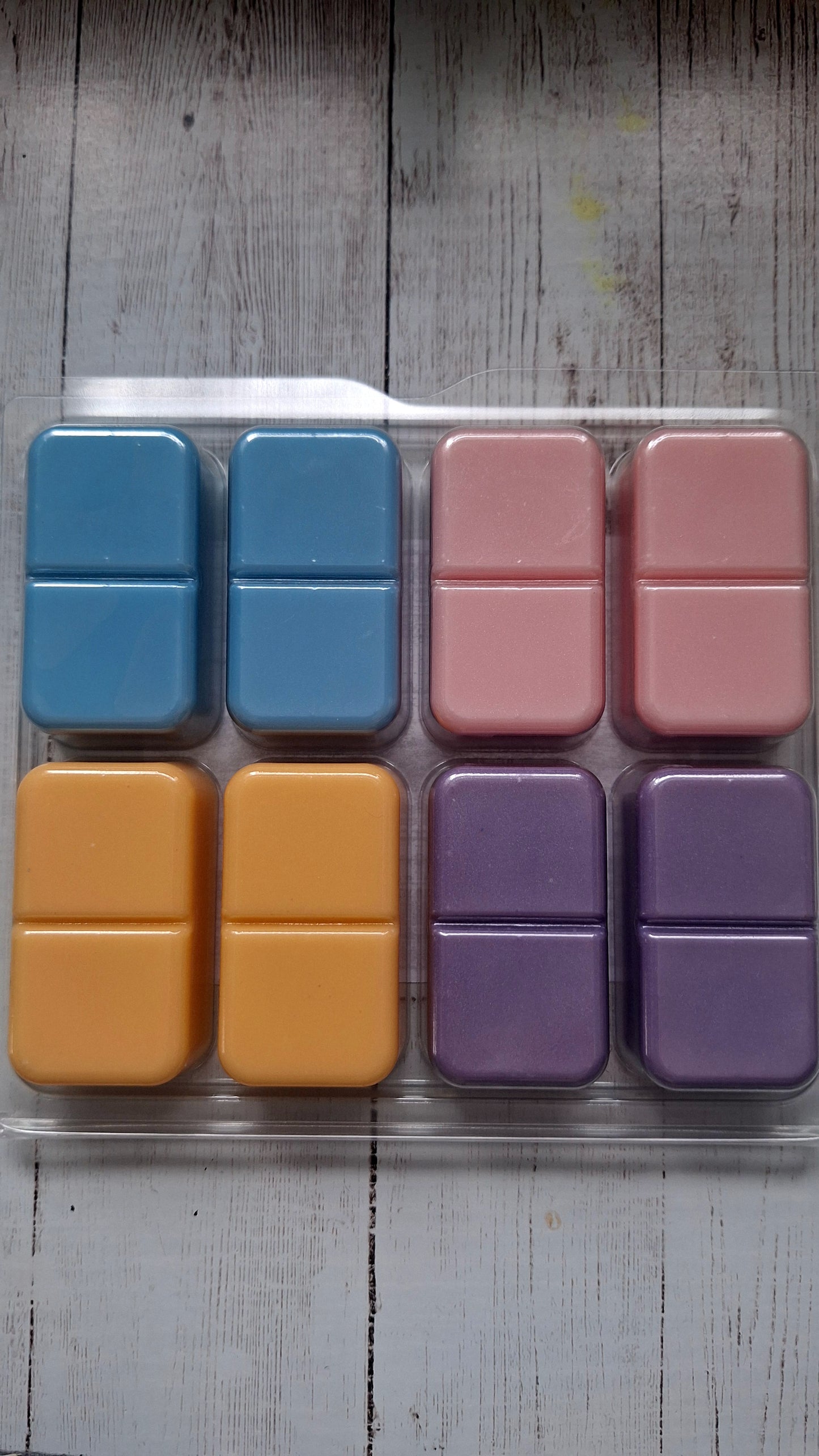 Fresh and Clean Collection | Highly fragranced soy wax melts sample box | Vegan | Eco-Friendly | Cruelty free | Highly scented