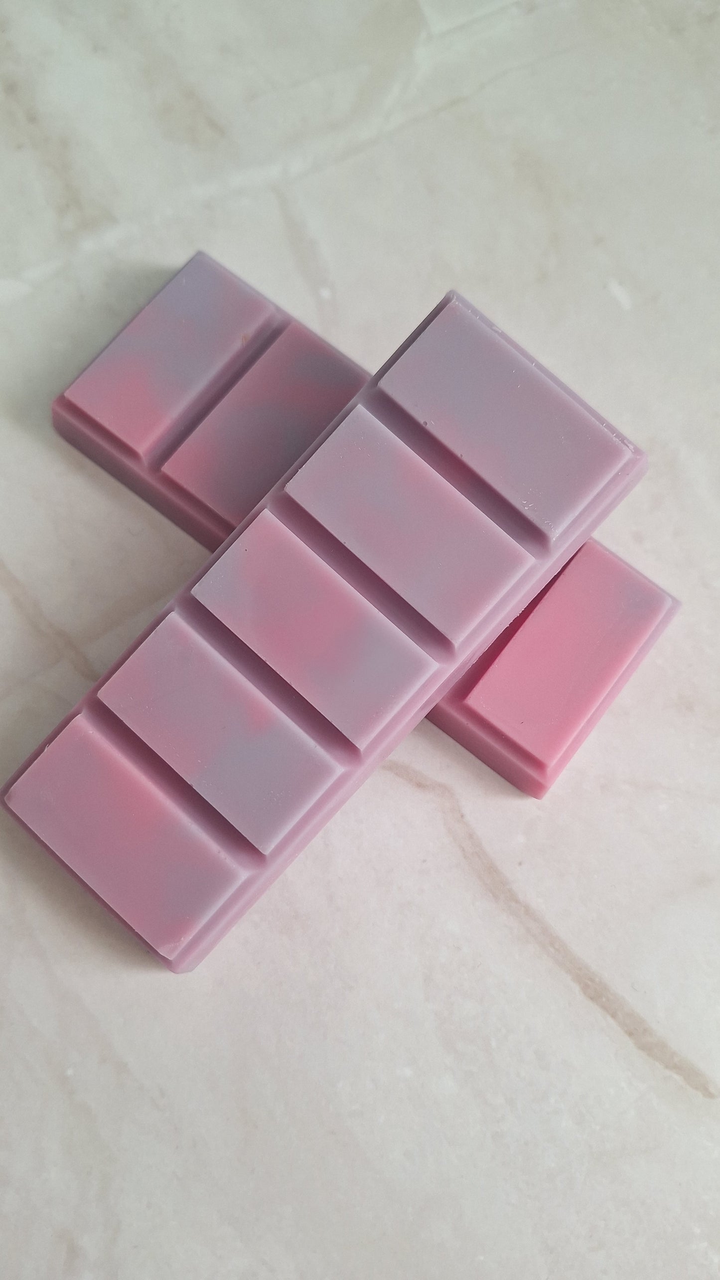 Rose & Blueberry highly scented soy wax melts | Vegan | Eco-Friendly | Cruelty free | Plastic free packaging | Highly fragranced | Eco Soy wax
